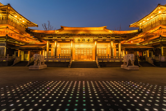 香積寺