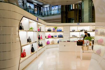 皮具專賣店