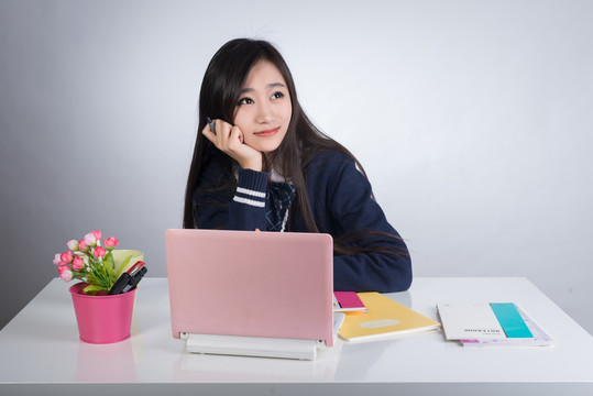 女學(xué)生