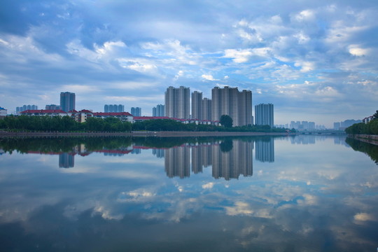 秦皇島