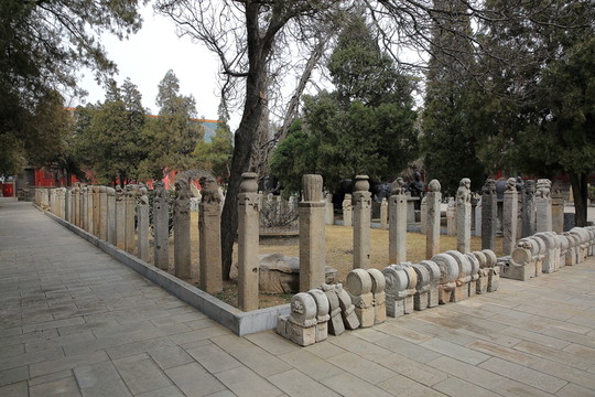 拴馬樁