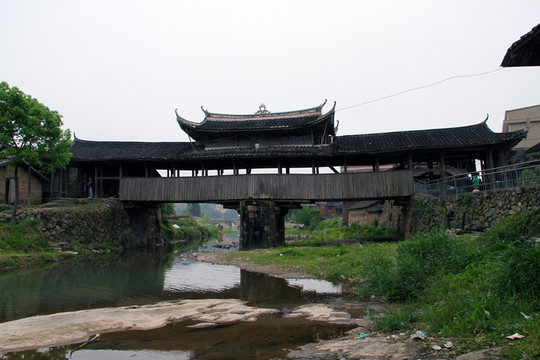 水鄉(xiāng)廊橋