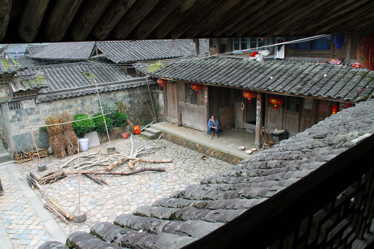 青瓦老宅