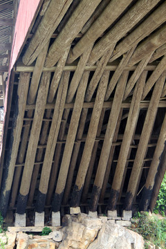 廊橋結(jié)構(gòu)