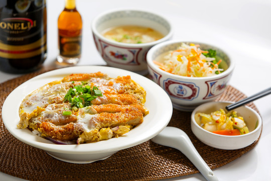 雞排套餐蓋飯