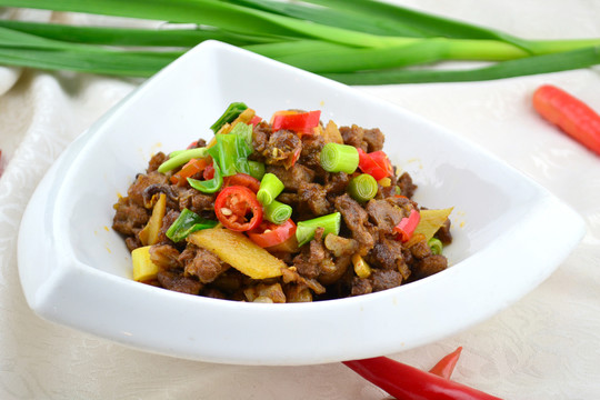 小炒三黃雞