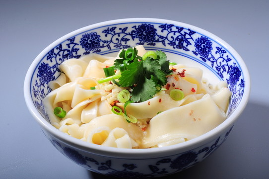 油潑面