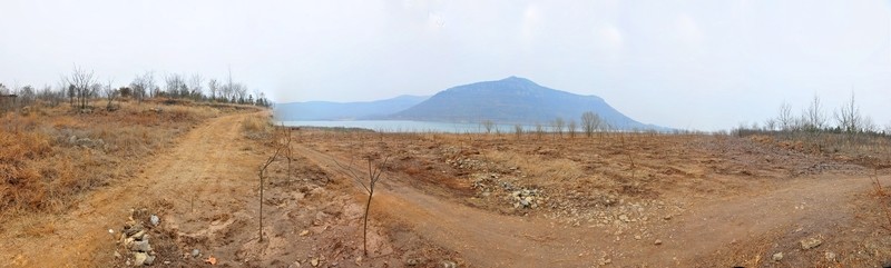 土地  黃土地  河岸風(fēng)景
