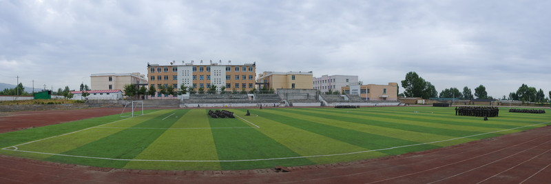 校園軍訓(xùn)