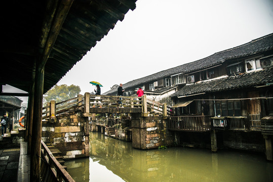小橋運(yùn)河