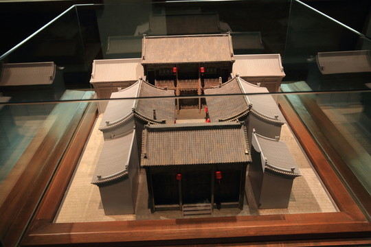 雷履泰故居模型