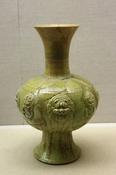黃綠釉瓷尊