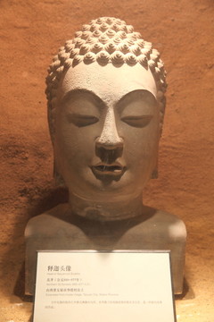 釋迦頭像