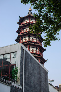 南昌繩金塔