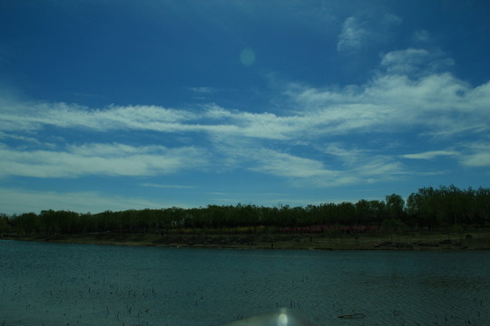 湖泊