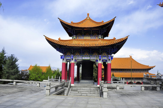 寺院涼亭