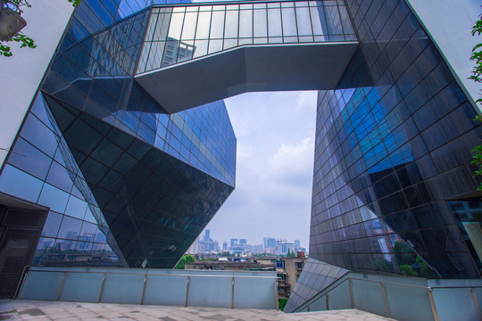 高層玻璃建筑