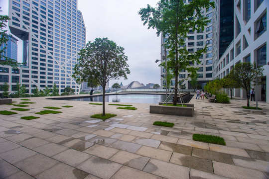 商業(yè)廣場建筑景觀