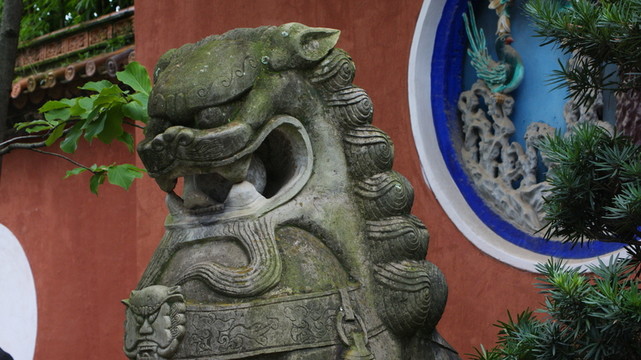 石獅子