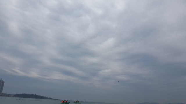 天空 陰天