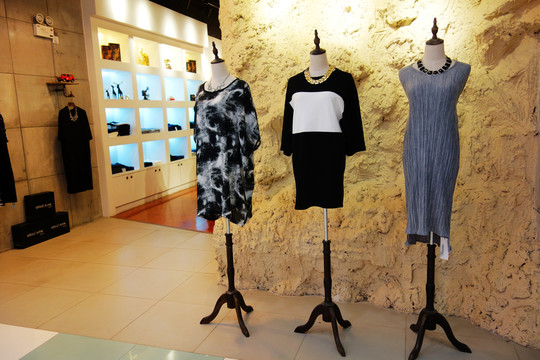 女裝專賣店