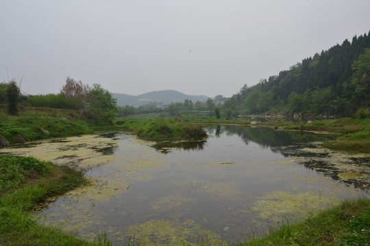 遠(yuǎn)山