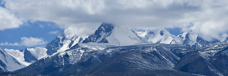 天山