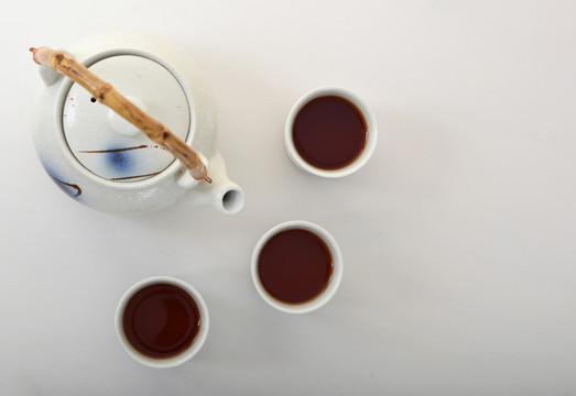 45度角茶具攝影圖