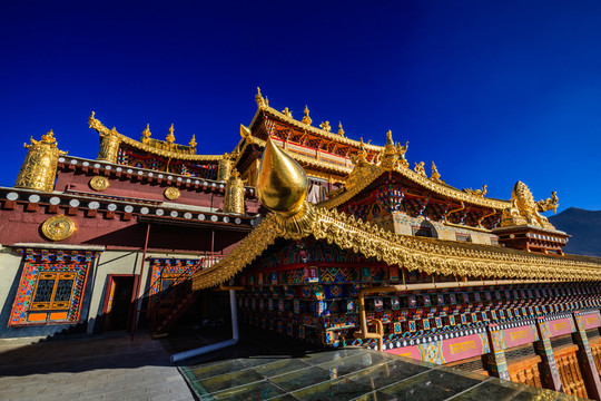 香格里拉松贊林寺（小布達(dá)拉宮）
