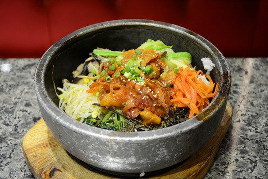 五花肉石鍋拌飯