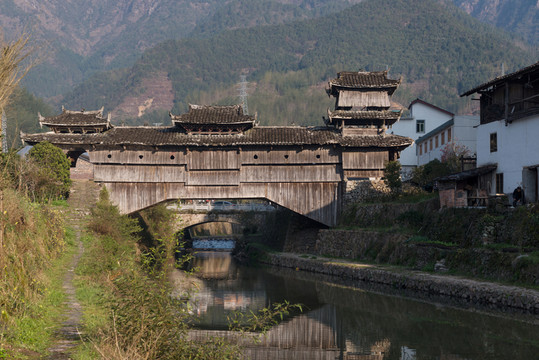 廊橋