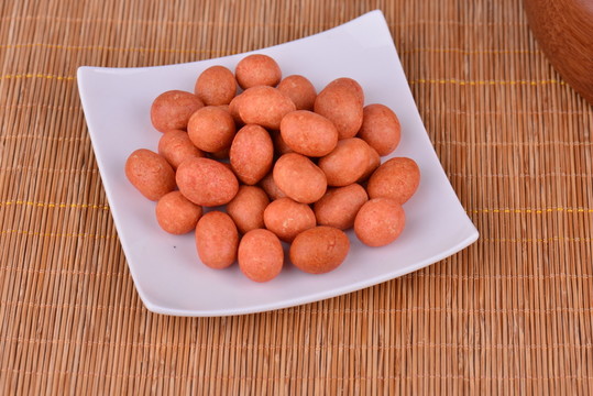 魚(yú)皮花生