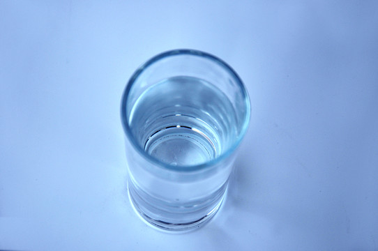 一杯水