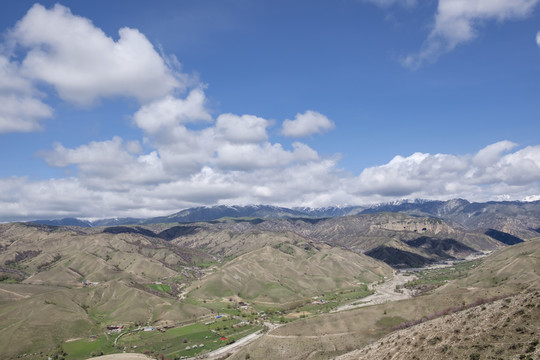 群山