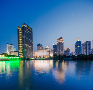 杭州武林門(mén)夜景