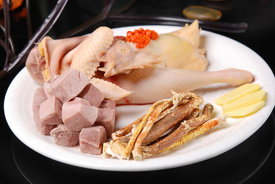 滋補(bǔ)雞湯
