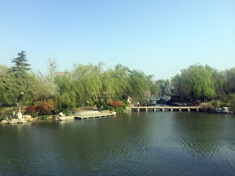 大明湖