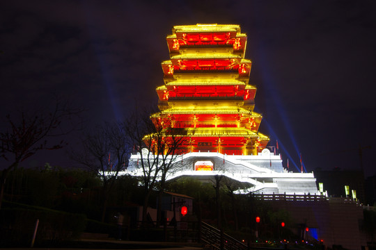 西安漢城湖景區(qū)夜景