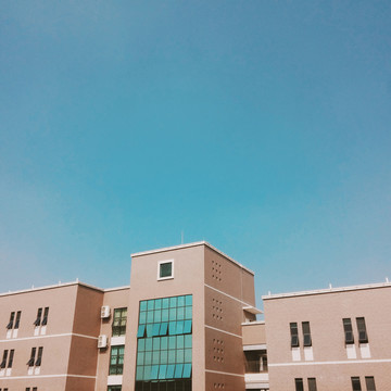 現(xiàn)代建筑