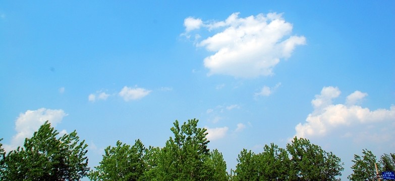 天空
