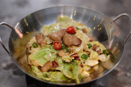 干鍋包菜回鍋肉