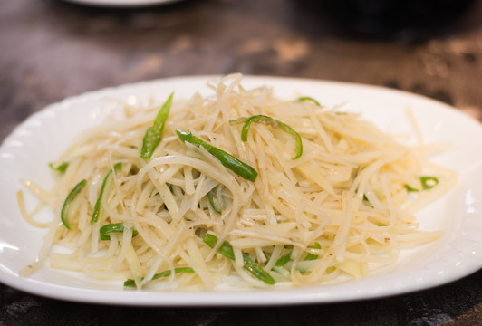 青椒土豆絲