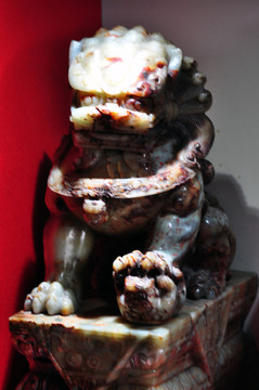 玉獅子