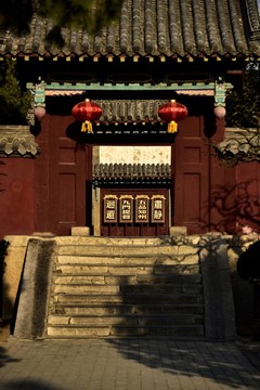 深宅大院