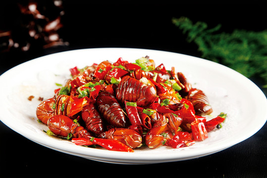 煸炒蠶蛹
