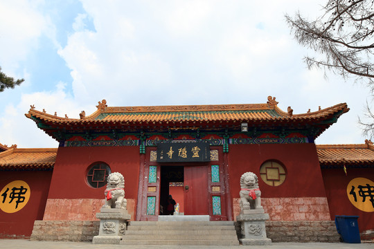黑龍江巴彥靈隱寺