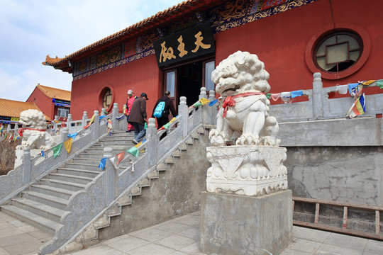 黑龍江巴彥靈隱寺