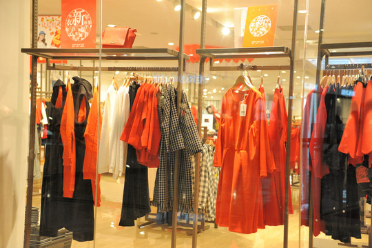 服裝店 女裝