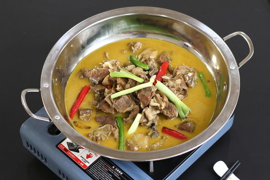 帶皮牛肉