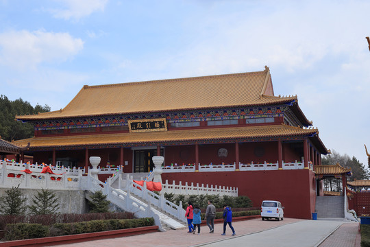 黑龍江巴彥靈隱寺